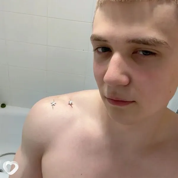 Ярослав, 19, Москве — анкета №4587553