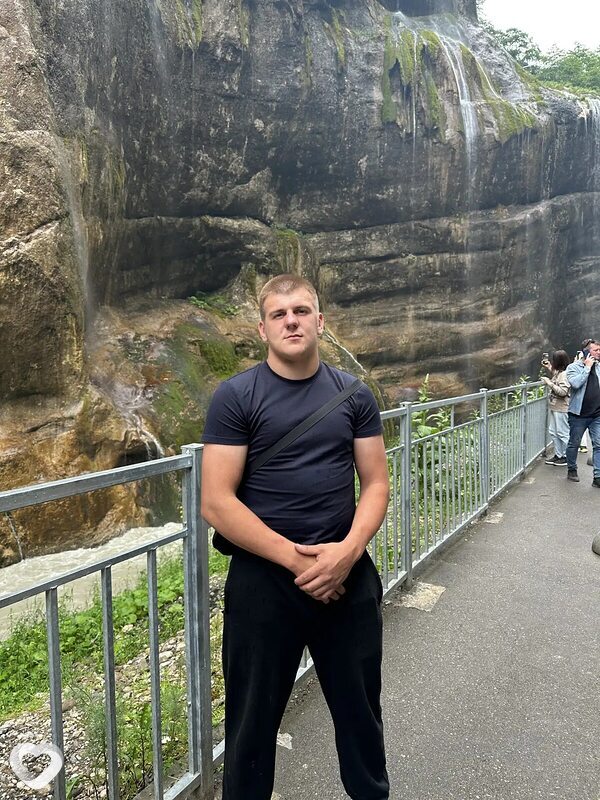Дмитрий, 25, Геленджике — анкета №4587847