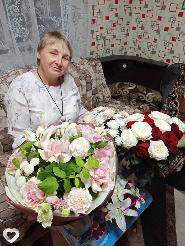 Елена, Курган