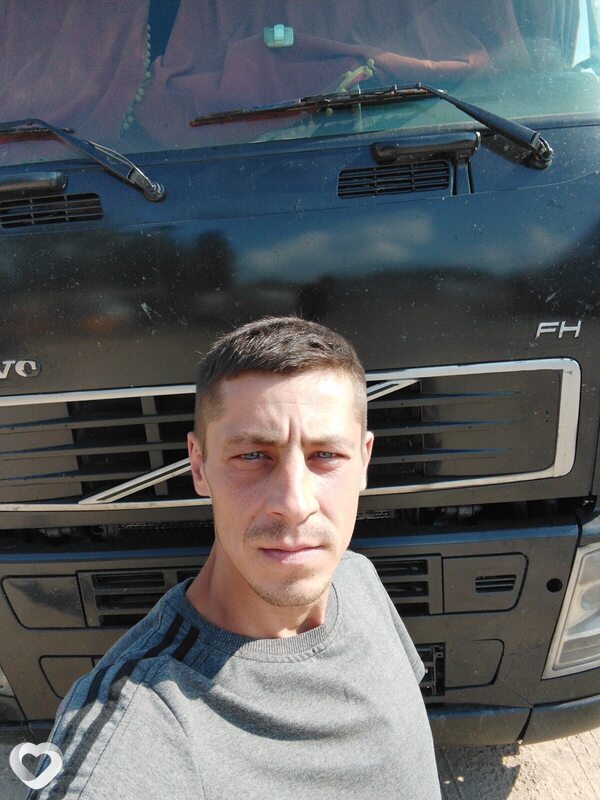 Вадим, 33, Барановичах — анкета №4588804