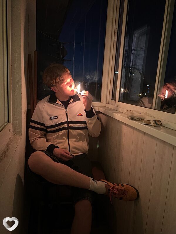 Артём, Жлобин