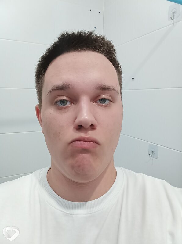 Александр, 19, Сургуте — анкета №4591739