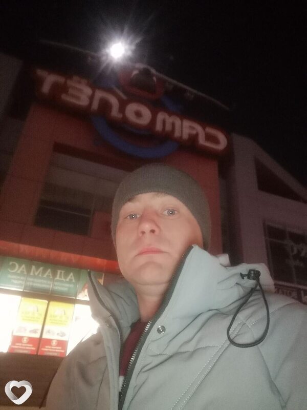 Артём, 34, Ульяновске — анкета №4592492