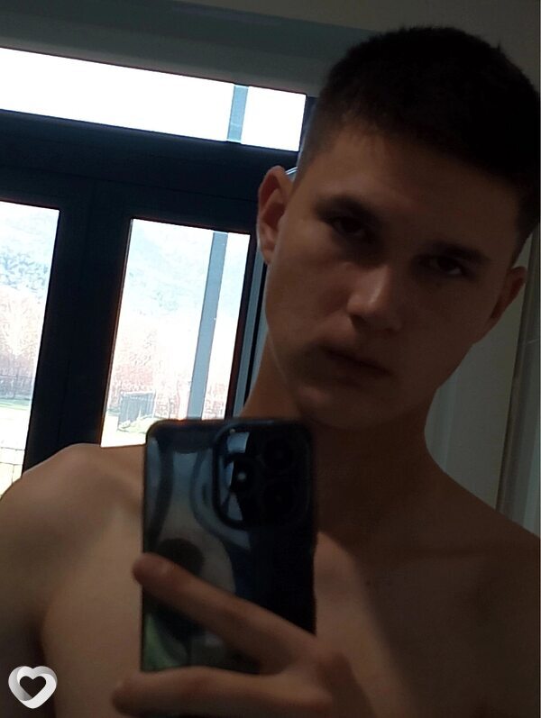 Тима, 21, Южно-Сахалинске — анкета №4593532