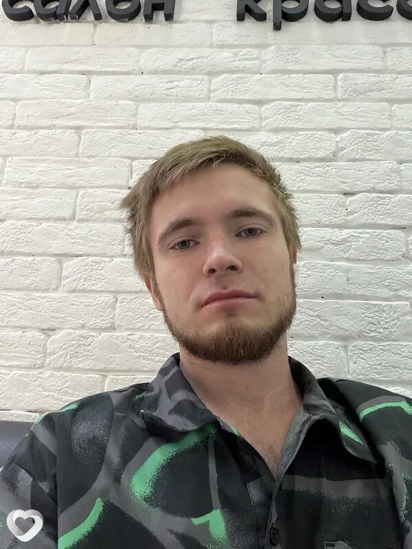 Григорий, 23, Бийске — анкета №4593540