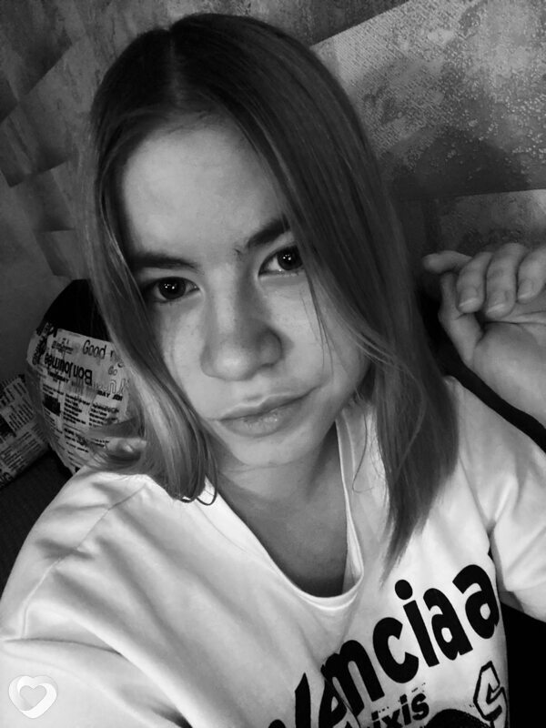 Ева, 18, Минусинске — анкета №4594026