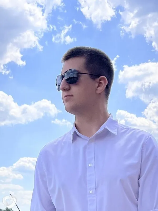 Павел, 23, Москве — анкета №4594036