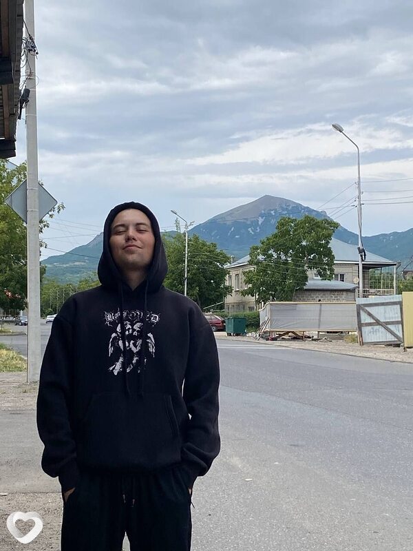 Артем, 21, Тольятти — анкета №4594322