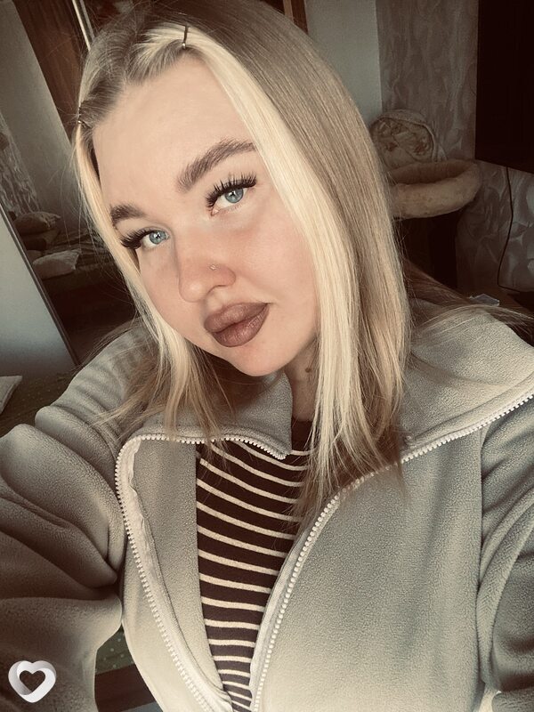 Полина, 25, Челябинске — анкета №4594875