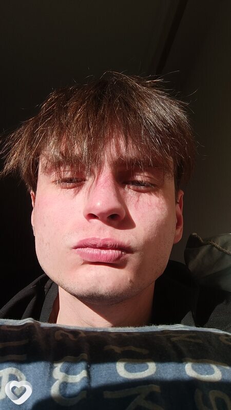 Влад, 21, Владимире — анкета №4595903