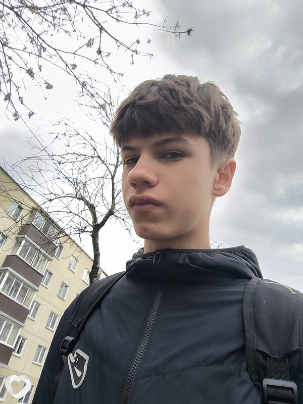 Илья, 18, Минске — анкета №4597124