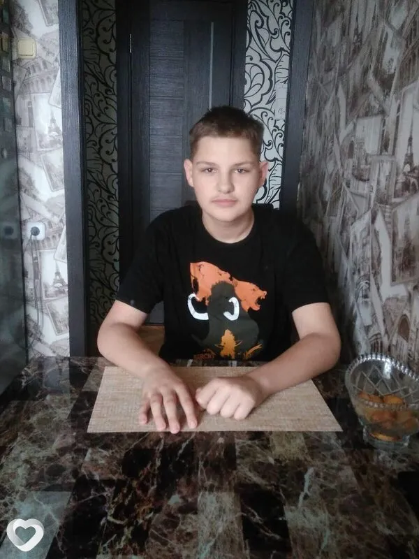 Степан, 18, Москве — анкета №4597273