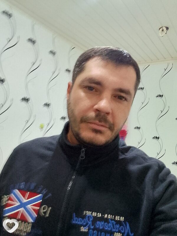 Артур, 37, Саратове — анкета №4597505
