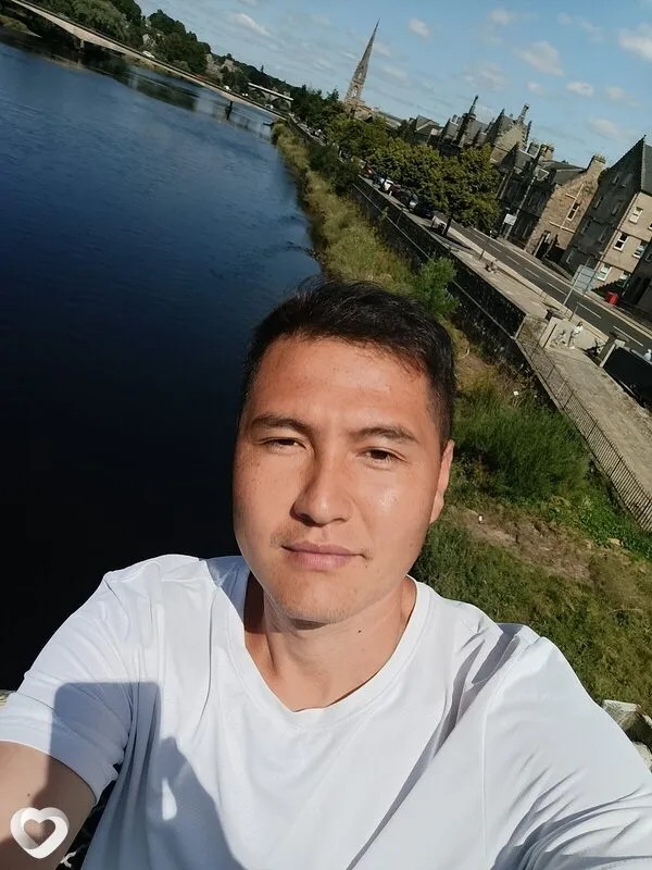 Жора, 28, Москве — анкета №4597691