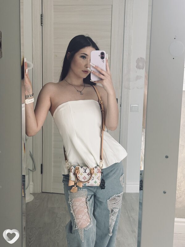 Ксения, 19, Нижнем Новгороде — анкета №4597807