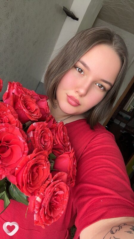 Liza, 20, Белогорске — анкета №4598018