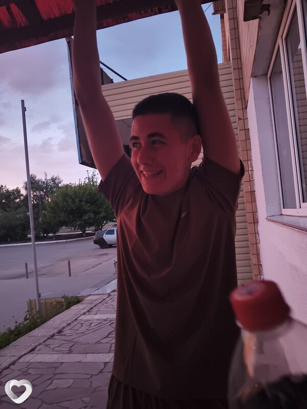 Дима, 20, Волгограде — анкета №4598191