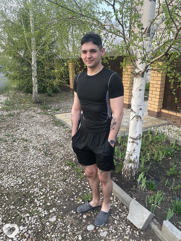 Виктор, 24, Донецке — анкета №4598500