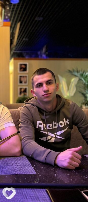 Михаил, 26, Кирове — анкета №4598505