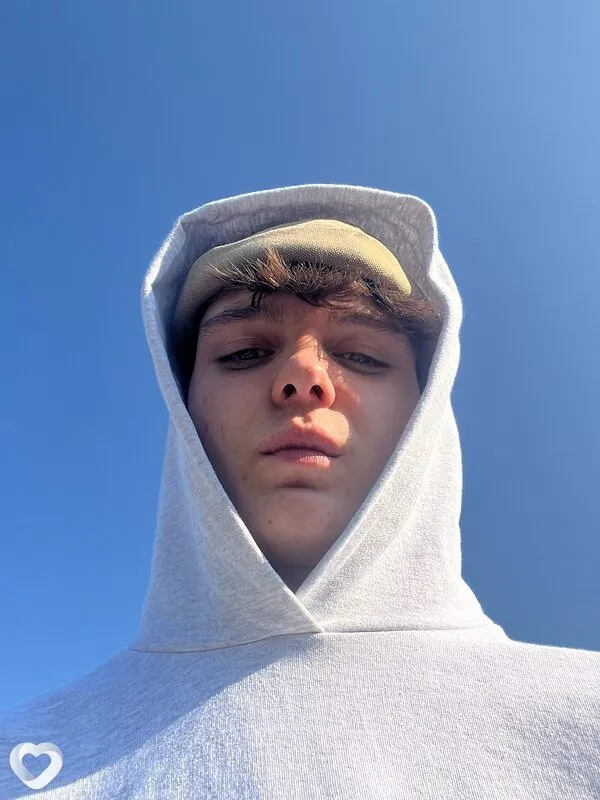 Дмитрий, 19, Москве — анкета №4598876