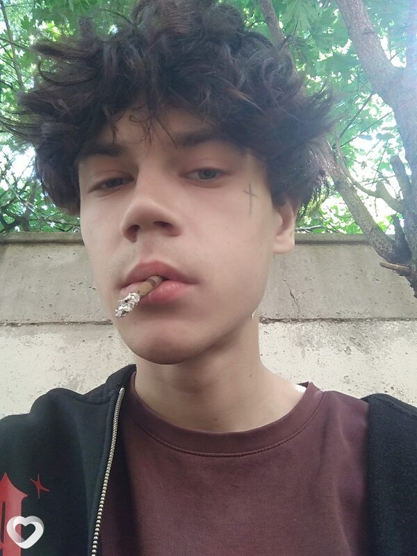 Максим, 23, Минске — анкета №4601184