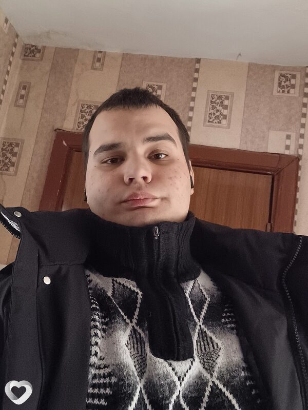 Алекс, 22, Уссурийске — анкета №4601185