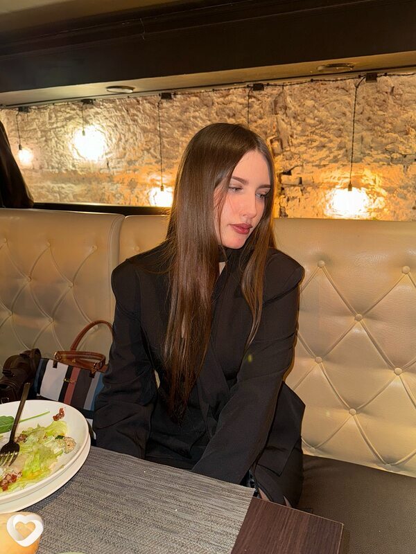 Эвелина, 20, Калуге — анкета №4601326