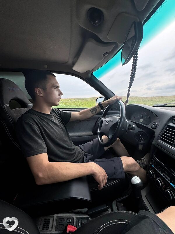 Денис, 21, Уфе — анкета №4601532