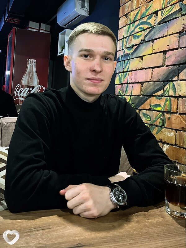 Альберт, 26, Усть-Каменогорск — анкета №4601589