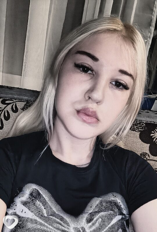 Виолетта, 18, Алейске — анкета №4601860
