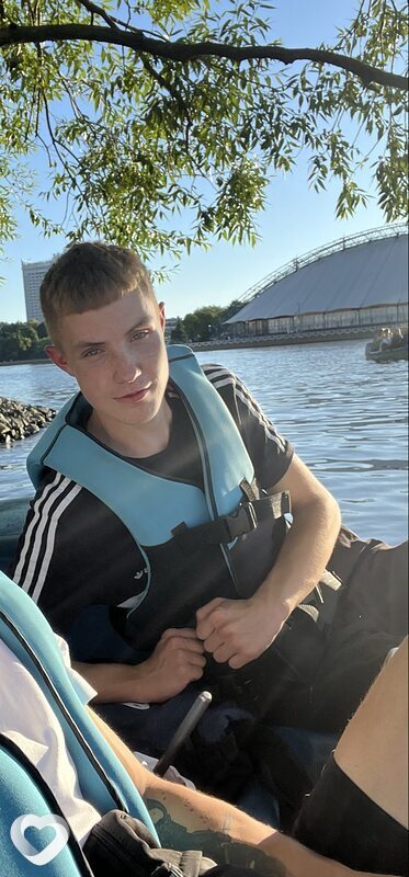 Виталий, 22, Минске — анкета №4601877