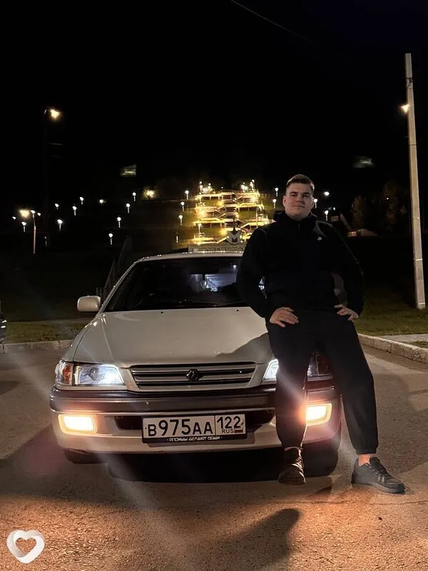 Макар, 19, Барнауле — анкета №4603223