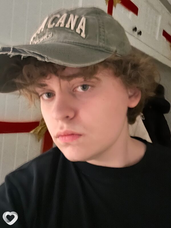 Константин, 18, Красноярске — анкета №4603406