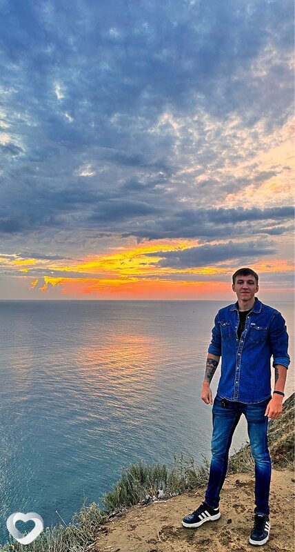 Кирилл, 26, Луганске — анкета №4604284