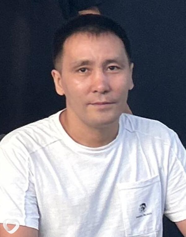 Erzhan, Учарал