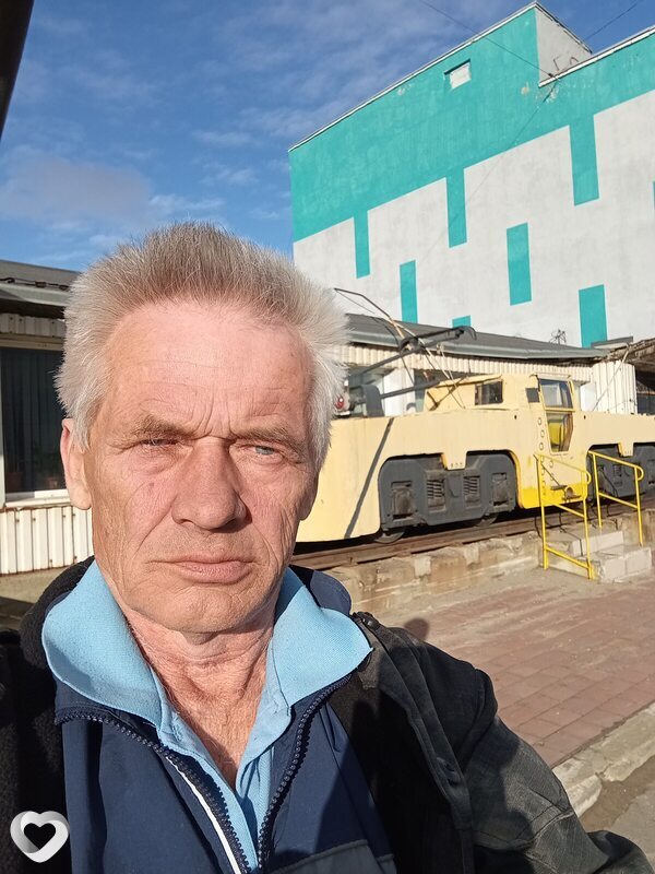 Михаил, Никель