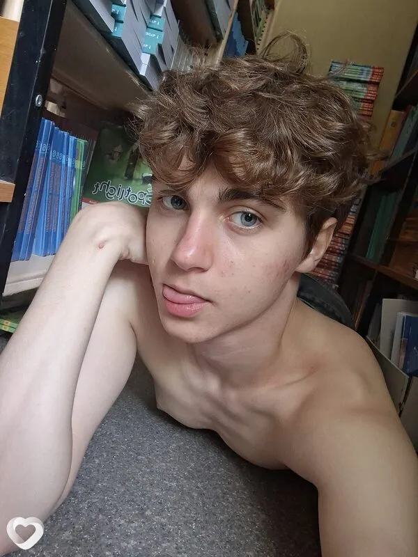 Алексей, 18, Москве — анкета №4605190