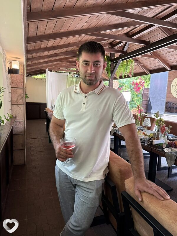Витя, 29, Донецке — анкета №4605712