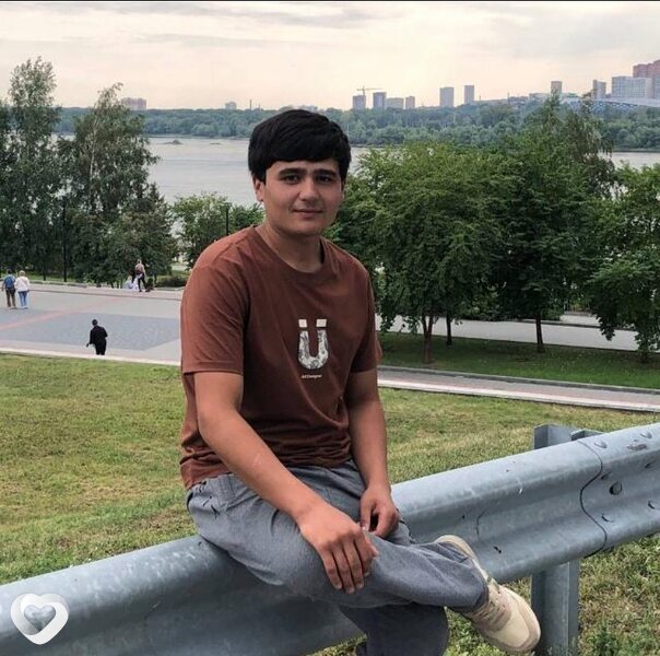 Иброхим, 21, Новосибирске — анкета №4606753