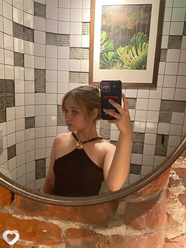 Яна, 19, Краснодаре — анкета №4607299
