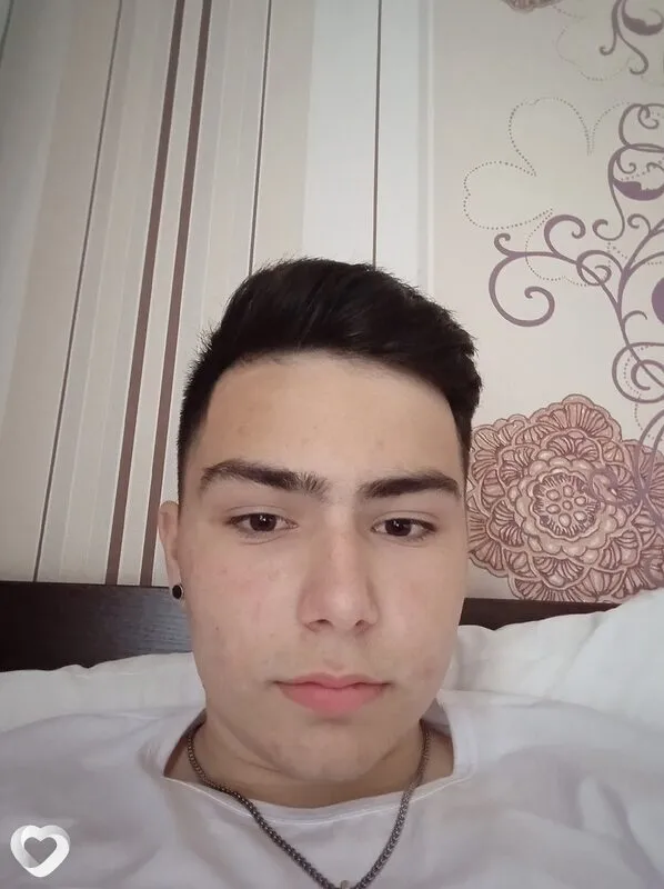 Алексей, 18, Москве — анкета №4607304