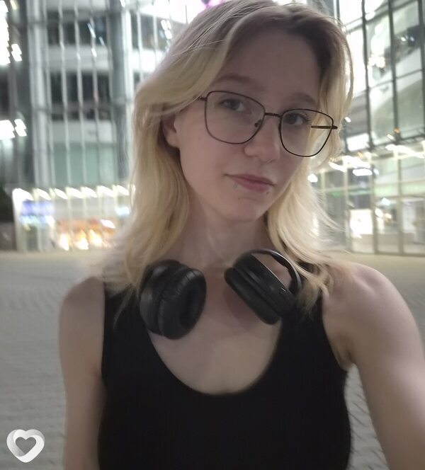 Даша, 18, Новосибирске — анкета №4609165