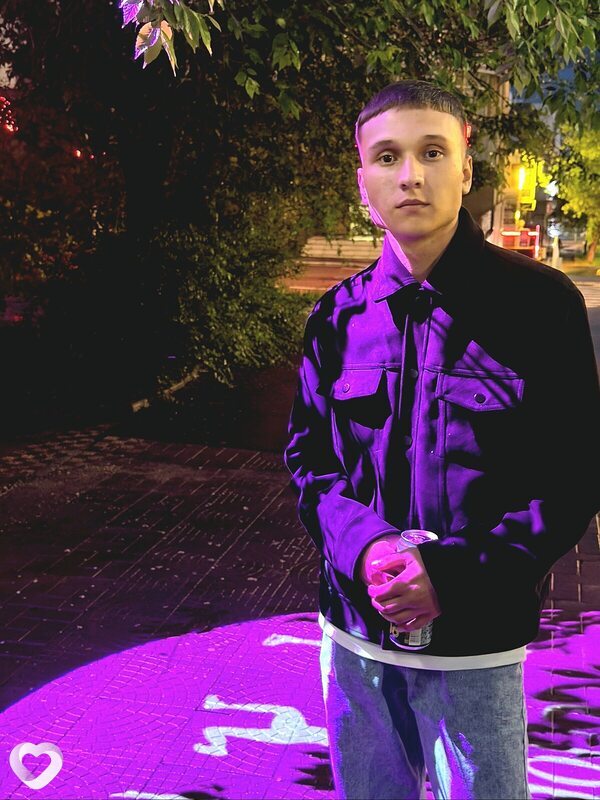 Данил, 23, Москве — анкета №4609114