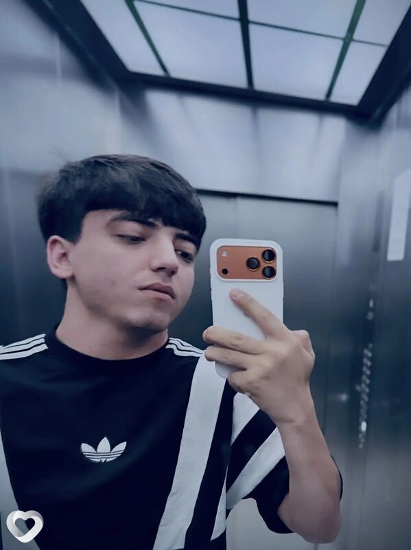 Тигран, 22, Екатеринбурге — анкета №4609208