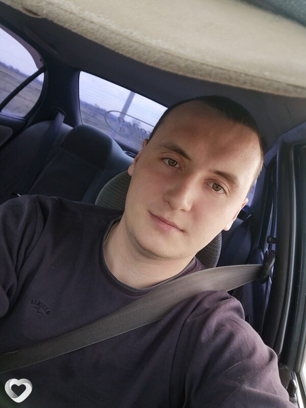 Артем, 28, Новомосковске — анкета №4611093