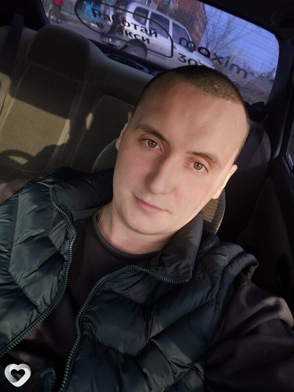 Артем, 28, Новомосковске — анкета №4611512