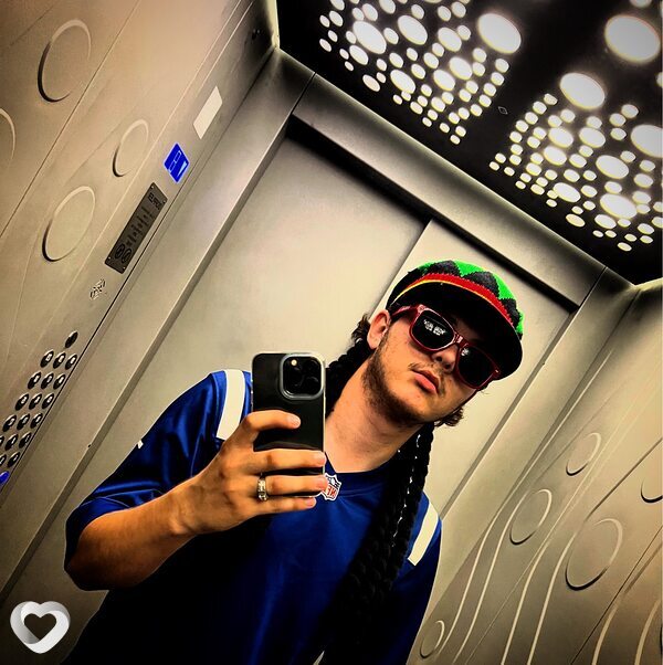 Дмитрий, 18, Новороссийске — анкета №4611354