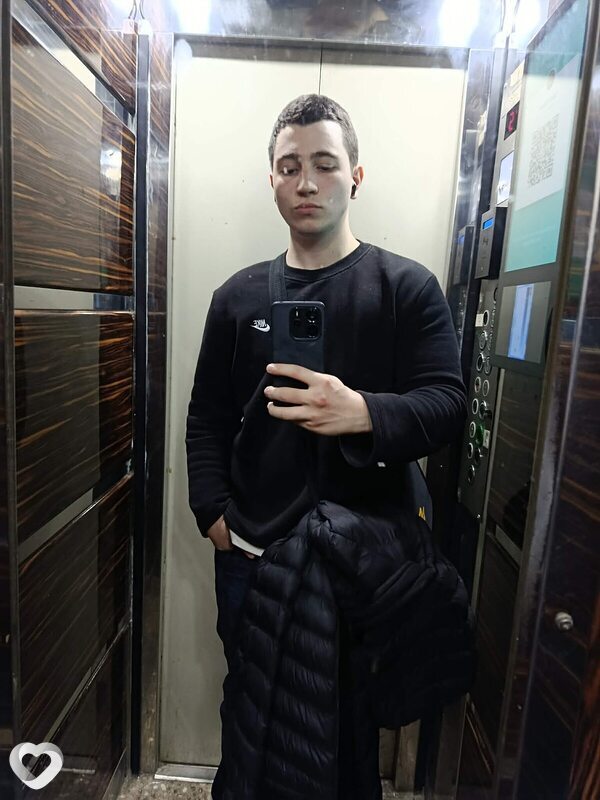 Nik, Батуми