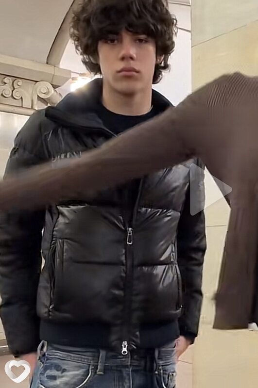 Денис, 18, Иркутске — анкета №4611445