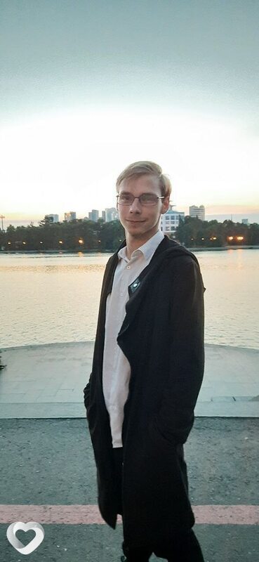 Павел, 21, Екатеринбурге — анкета №4612575